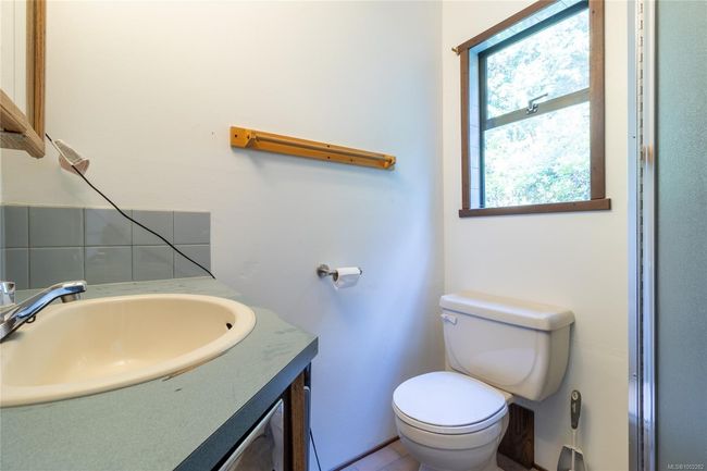 2610 Crowsnest Dr, House other with 4 bedrooms, 4 bathrooms and 7 parking in Pender Island BC | Image 42