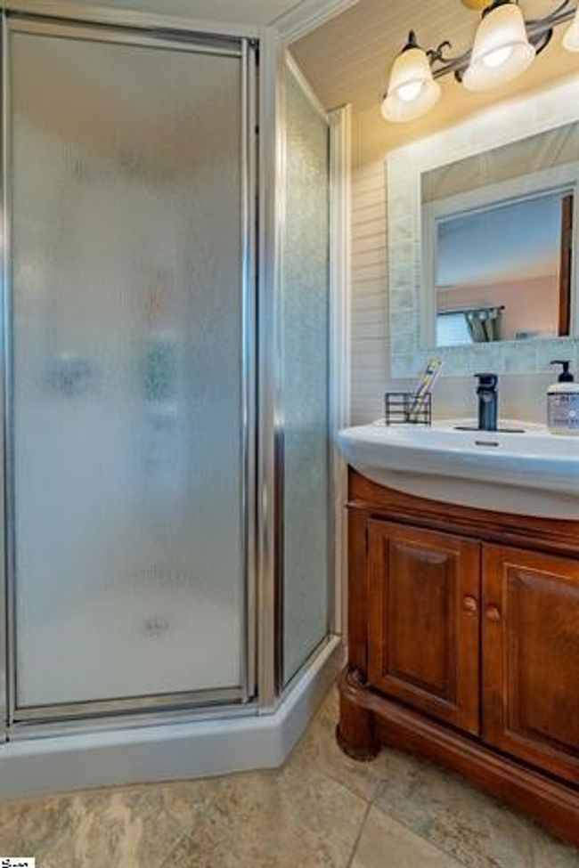 13 Park St, House other with 3 bedrooms, 3 bathrooms and null parking in Pelzer SC | Image 22