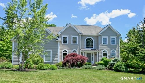 3 Hamlin Ct, Brookfield, CT, 06804-3040 | Card Image