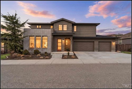 6934 E Highland Valley Rd, Boise, ID, 83716-8846 | Card Image