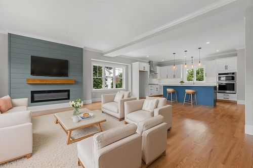 e-22 Pleasant St, Mansfield, MA, 02048-2383 | Card Image