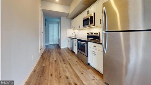 2-2217 N 33rd St, PHILADELPHIA, PA, 19132-2802 | Card Image