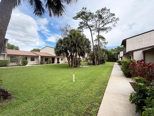 apt-3-1226 N Haverhill Rd, Haverhill, FL, 33417-6014 | Card Image