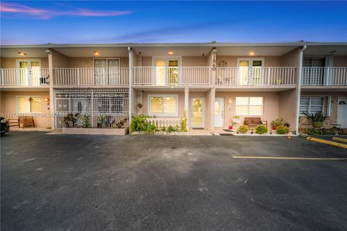 apt-c-1540 W 42nd Pl, Hialeah, FL, 33012-7605 | Card Image