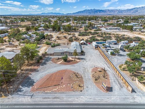 1371 W Basin Ave, Pahrump, NV, 89060-4513 | Card Image