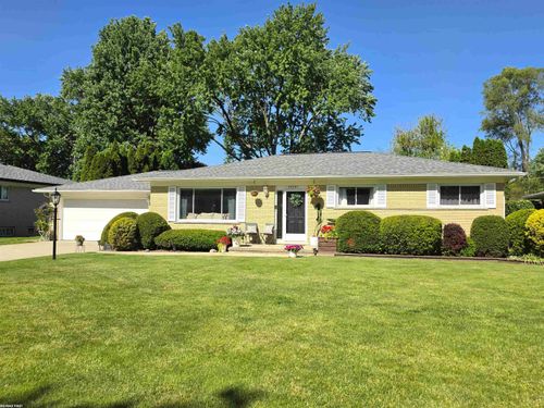 36687 Briarcliff Road, Sterling Heights, MI, 48312 | Card Image