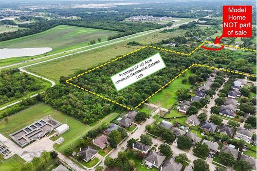 1820 Hillhouse Rd, Pearland, TX, 77584 | Card Image