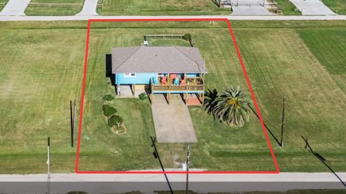 117 Verdia Dr, Crystal Beach, TX, 77650 | Card Image