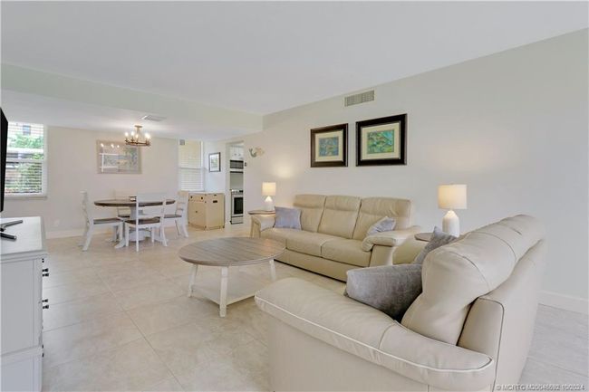 APT-103 - 3442 Ne Causeway Blvd, Condo with 2 bedrooms, 2 bathrooms and 1 parking in Jensen Beach FL | Image 14