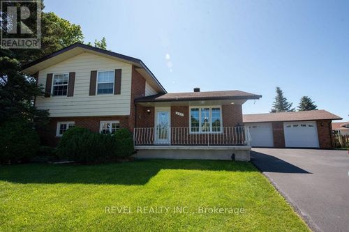 181 Malette Cres, Timmins, ON, P4P1C4 | Card Image