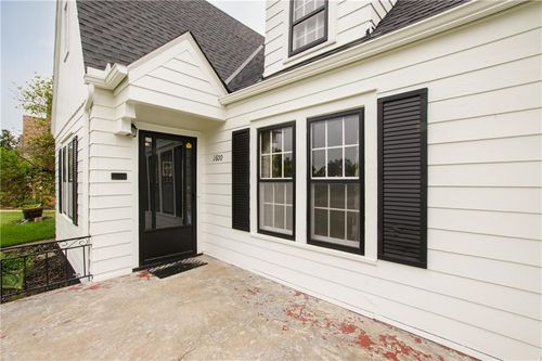 1600 Nw 38th St, Oklahoma City, OK, 73118-2817 | Card Image