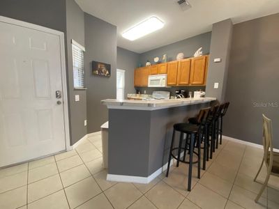 Entrance / Kitchen | Image 3