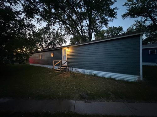 3328 90th Dr Ne, Blaine, MN, 55449-6819 | Card Image