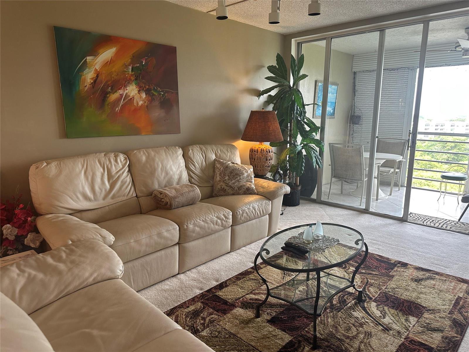 Residential Lease in Pompano Beach 5