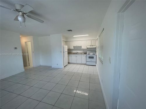 1-5200 Nw 16th St, Lauderhill, FL, 33313-5720 | Card Image
