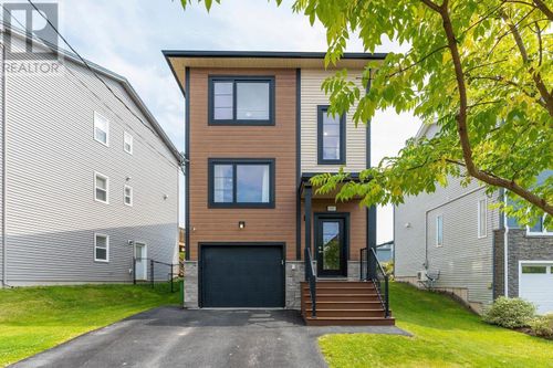 17 Onyx Cres, Halifax, NS, B3P0H5 | Card Image