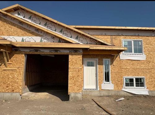 425 Meadowlark Way, Vulcan, AB, T0L2B0 | Card Image