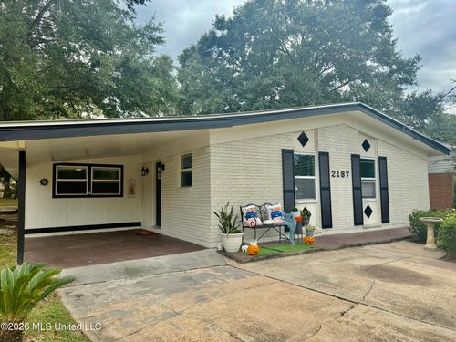 2187 Sherwood Pl, Biloxi, MS, 39531-3018 | Card Image