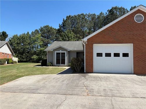 300 Wilbanks Dr, Fayetteville, GA, 30215-6806 | Card Image