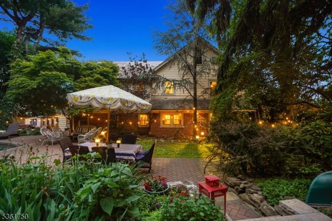 27 Fairway Dr, House other with 7 bedrooms, 5 bathrooms and null parking in West Orange NJ | Image 37