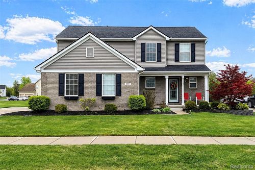 6871 Chandler Dr, Van Buren Twp, MI, 48111-1824 | Card Image