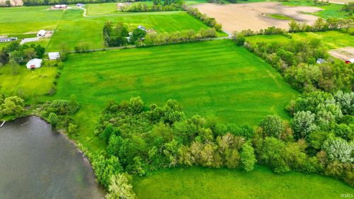 ** 100 W Road, Howe, IN, 46746 | Card Image