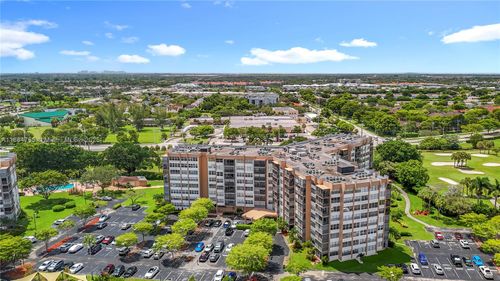 apt-219-1100 Saint Charles Pl, Pembroke Pines, FL, 33026-3324 | Card Image
