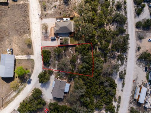 821 Cimarron, Spring Branch, TX, 78070-3845 | Card Image