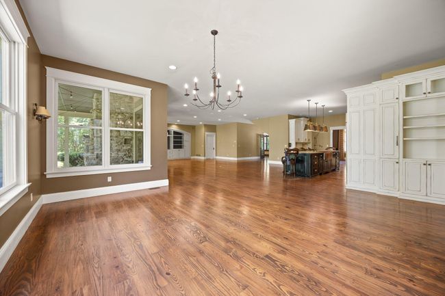1360 S Highway 92, House other with 5 bedrooms, 6 bathrooms and null parking in Jamestown KY | Image 28