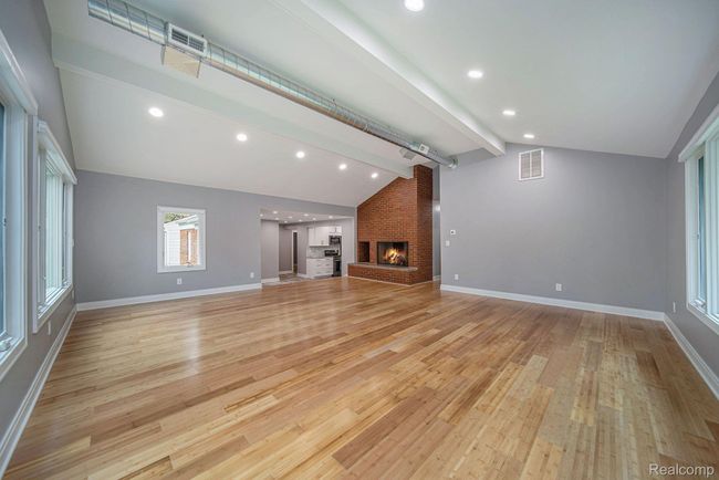 7175 Richardson Rd, House other with 3 bedrooms, 2 bathrooms and null parking in West Bloomfield MI | Image 13