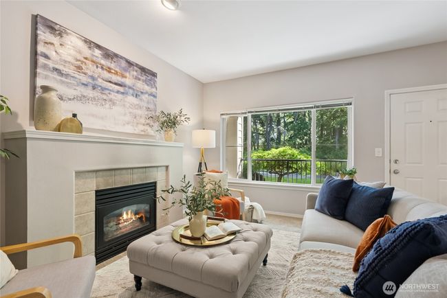 B10 - 2147 Hammond Ave, Condo with 2 bedrooms, 2 bathrooms and null parking in Dupont WA | Image 5