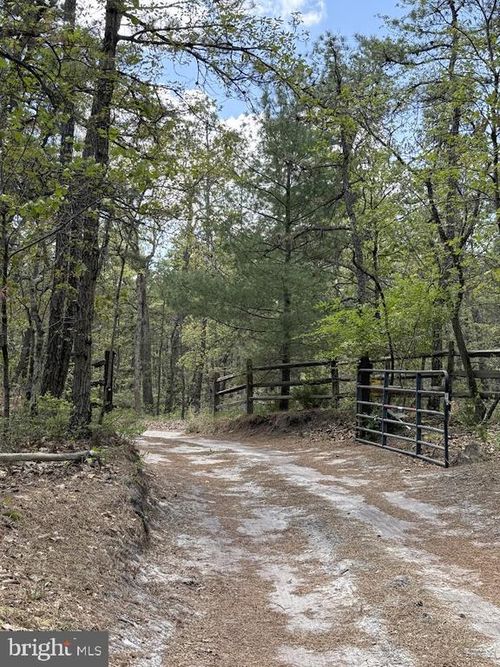 146 Kihade Trl, Medford Lakes, NJ, 08055-1704 | Card Image