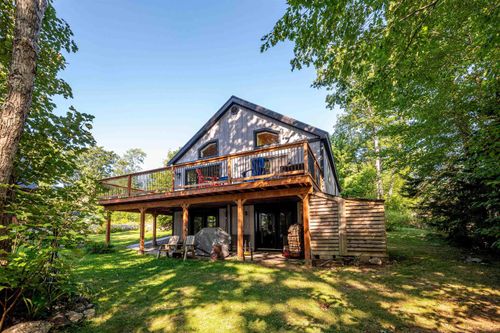 102 Canyon Point Rd, Vaughan, NS, B0N2T0 | Card Image