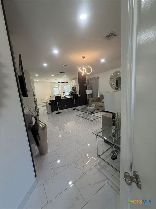 216 Star Pass, Jarrell, TX, 76537-1923 | Card Image