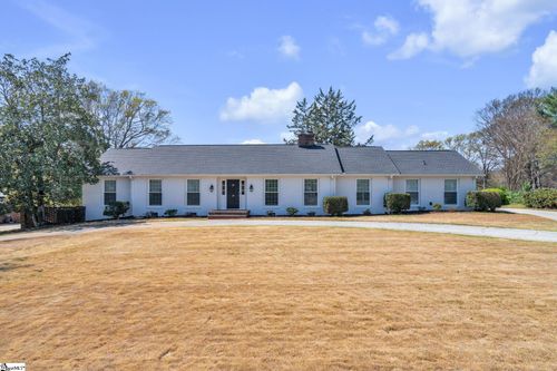 28 Isbell Ln, Greenville, SC, 29607-3725 | Card Image