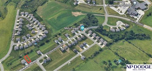 10409 Rosewater Pkwy, Bennington, NE, 68007-8100 | Card Image