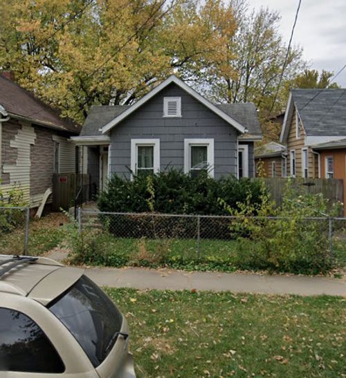 1512 W Millman St, Peoria, IL, 61605-1829 | Card Image