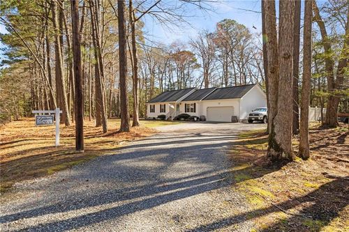 794 Cricket Hill Rd, Hudgins, VA, 23076-2052 | Card Image