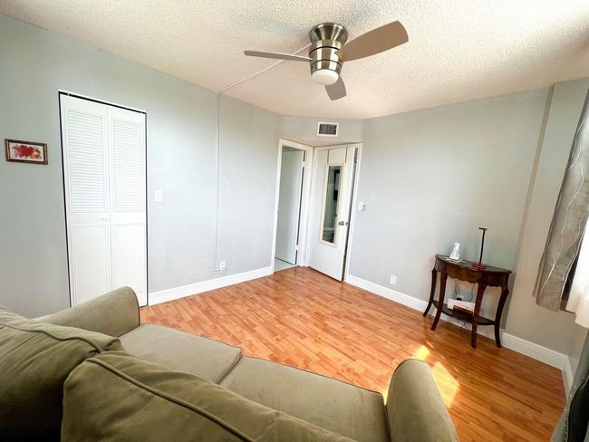 APT-3A - 113 Royal Park Dr, Condo with 2 bedrooms, 2 bathrooms and null parking in Oakland Park FL | Image 4