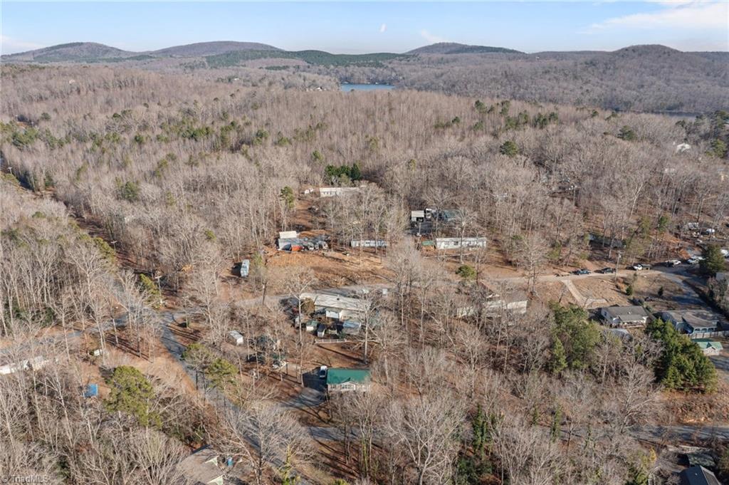 Land in New London 4