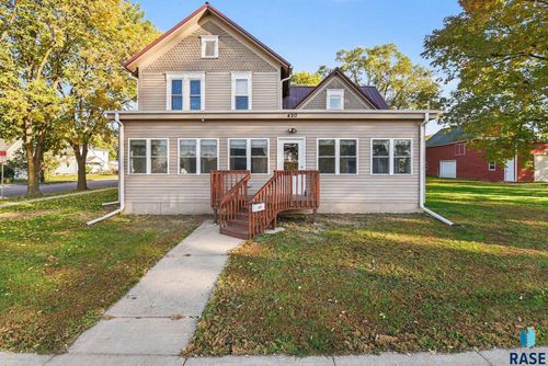 420 W 7th St Street, Canton, SD, 57013 | Card Image