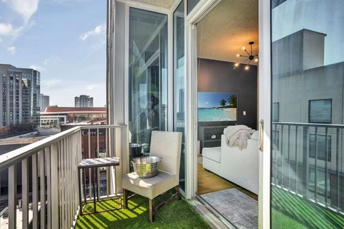 unit-1215-301 Demonbreun St, Nashville, TN, 37201-2238 | Card Image
