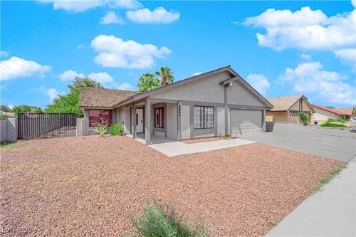 5944 Corazon Dr, Las Vegas, NV, 89103-2346 | Card Image