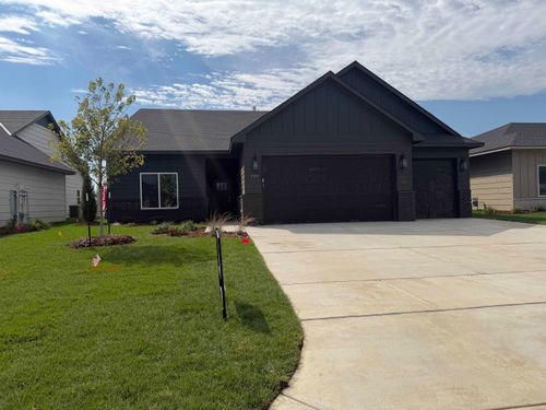 705 N Wheatland Ct, Wichita, KS, 67235 | Card Image