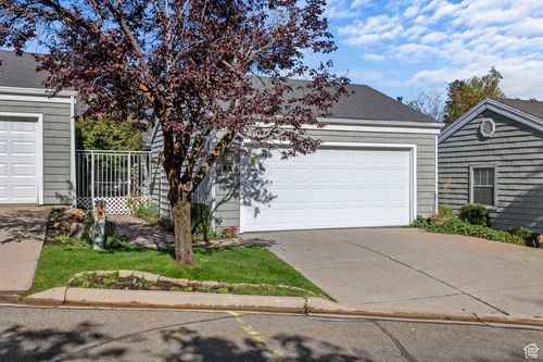 1820 High Pointe Dr, Bountiful, UT, 84010-1104 | Card Image