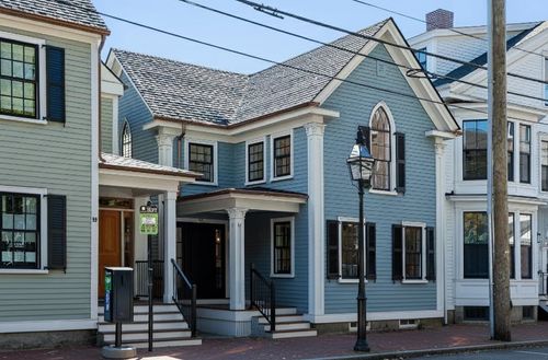 95 Daniel St, Portsmouth, NH, 03801-3810 | Card Image