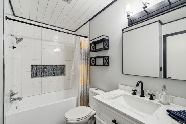 1720 6 Th Ave W, Townhouse with 3 bedrooms, 2 bathrooms and null parking in Shakopee MN | Image 15