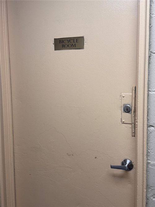 apt-4b-88 151st Ave, Howard Beach, NY, 11414-1411 | Card Image