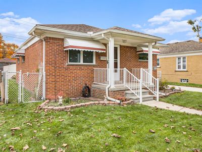 3141 Applewood Avenue, Home with 3 bedrooms, 2 bathrooms and null parking in Lincoln Park MI | Image 3