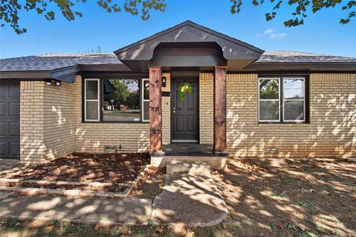 530 N Lowe St, Hobart, OK, 73651-1628 | Card Image